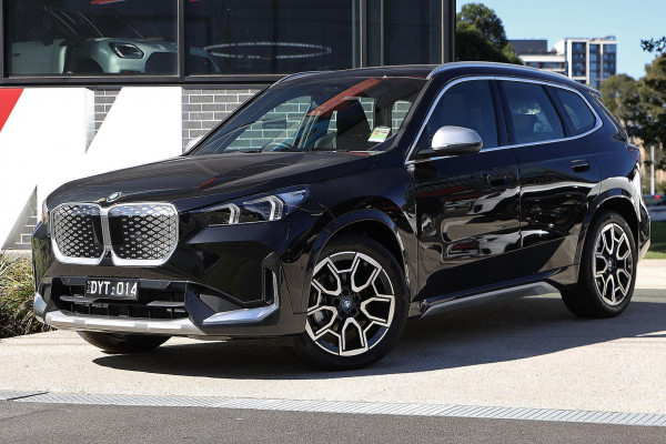 2024 BMW iX1 U11 eDrive20 xLine SUV image 2