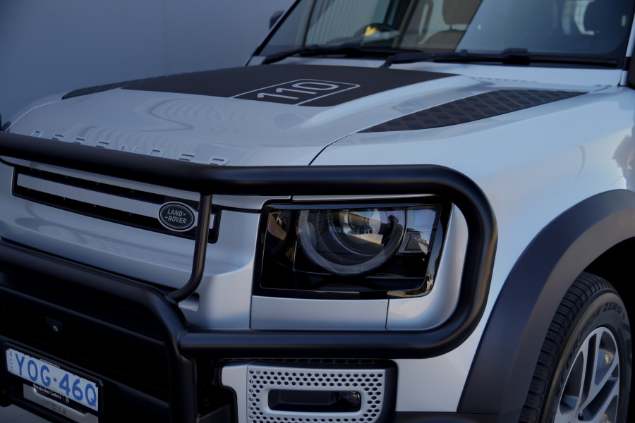 2020 Land Rover Defender L663 SE Wagon Image 52