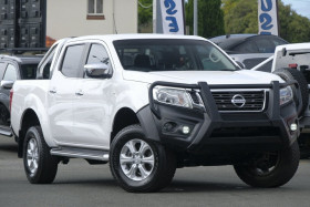 Nissan Navara ST D23