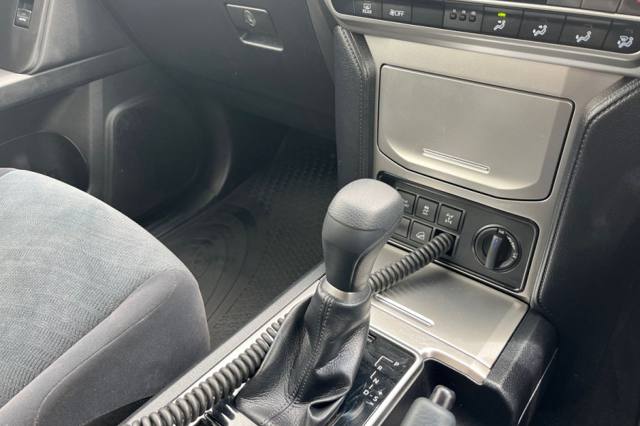 2022 Toyota LandCruiser Prado GDJ150R GX SUV Image 17