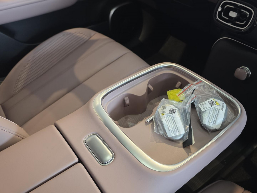 2026 AION AION UT No Series Premium Hatch Image 21