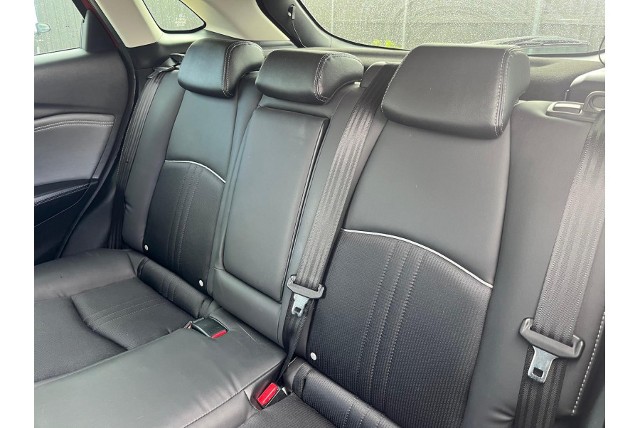 2019 Mazda CX-3 DK sTouring SUV Image 13