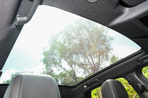 2024 Land Rover Discovery Sport L550 P250 Dynamic SE SUV image 10