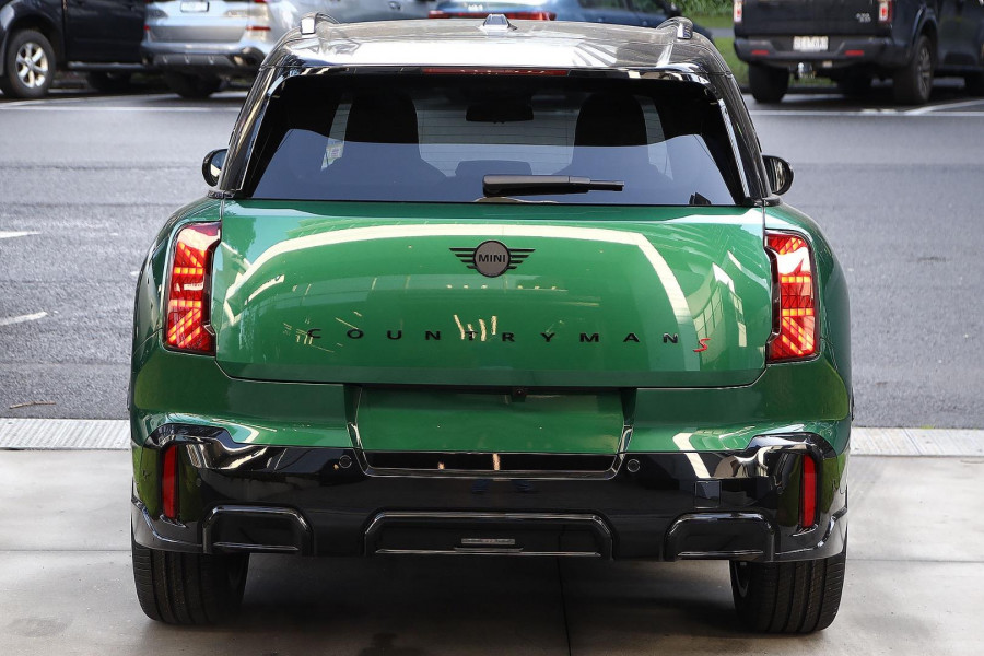 2026 MINI Countryman U25 S Favoured SUV