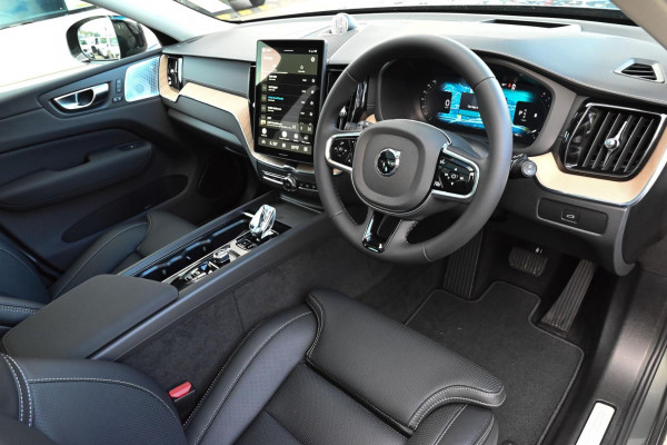 2026 Volvo XC60 UZ Ultra B5 Dark SUV Image 6