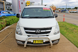 2009 Hyundai Imax TQ-W Wagon Image 3
