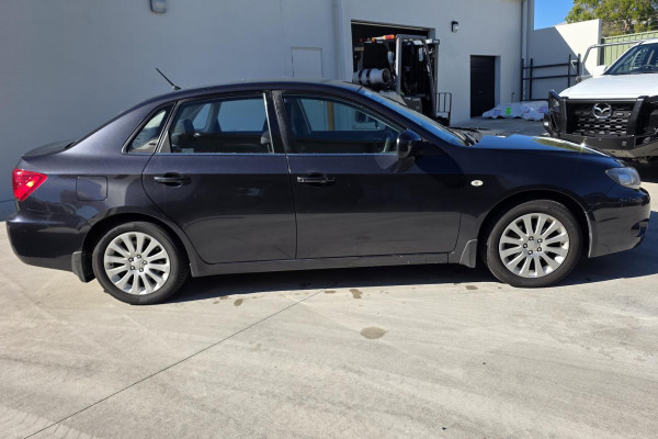 2010 MY11 Subaru Impreza G3 R Sedan Image 2