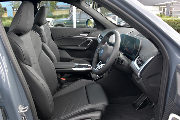 2026 BMW X1 U11 xDrive25e M Sport SUV image 6