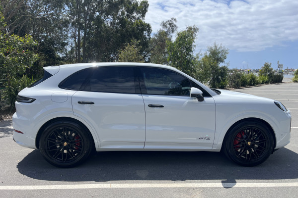 2024 Porsche Cayenne 9YA II GTS SUV Image 9