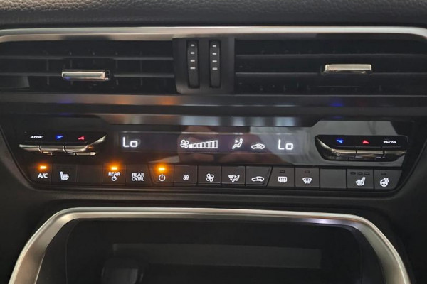 2025 Mazda CX-80 KL D50e GT SUV Image 16