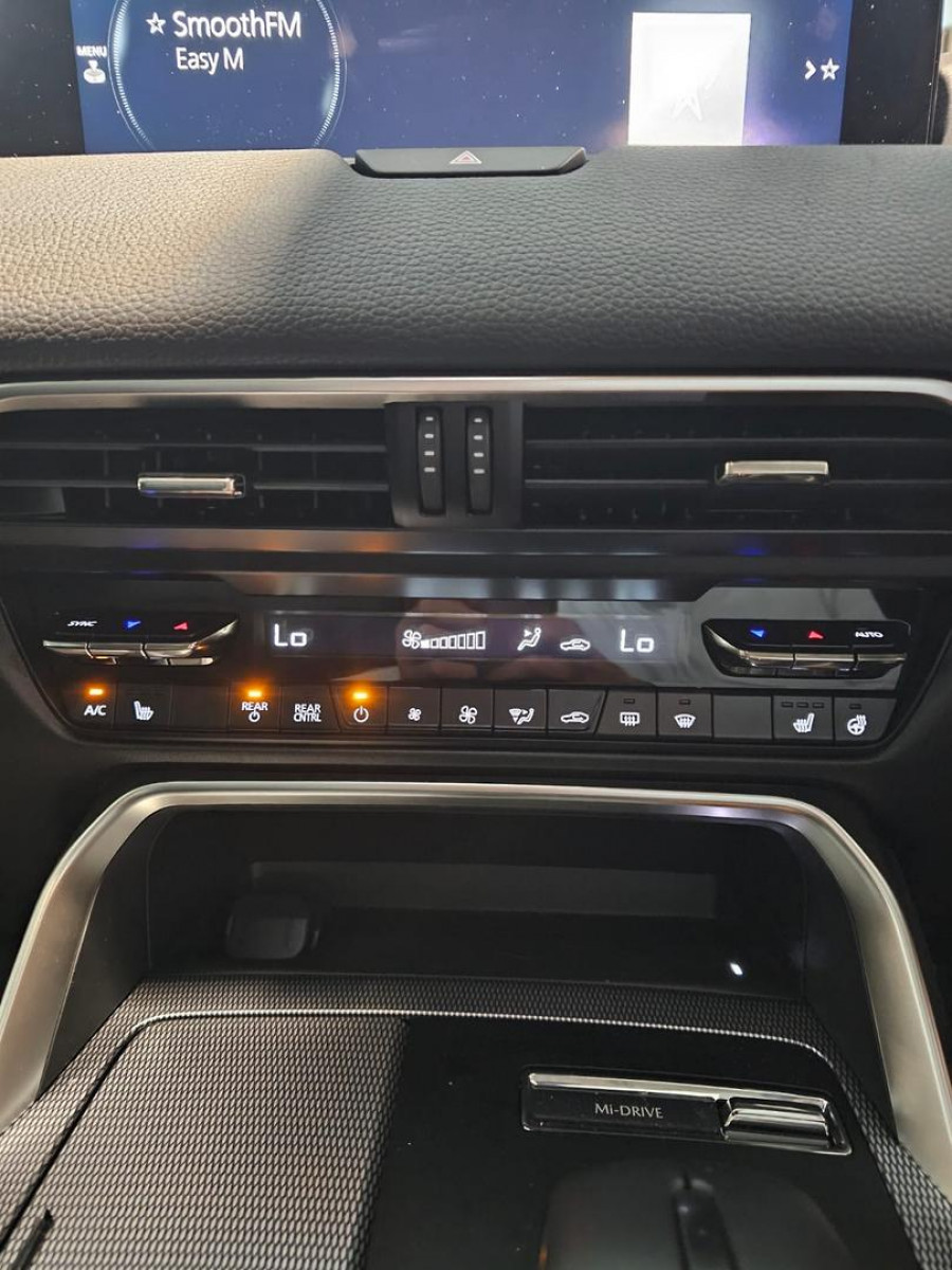 2025 Mazda CX-80 KL D50e GT SUV Image 16