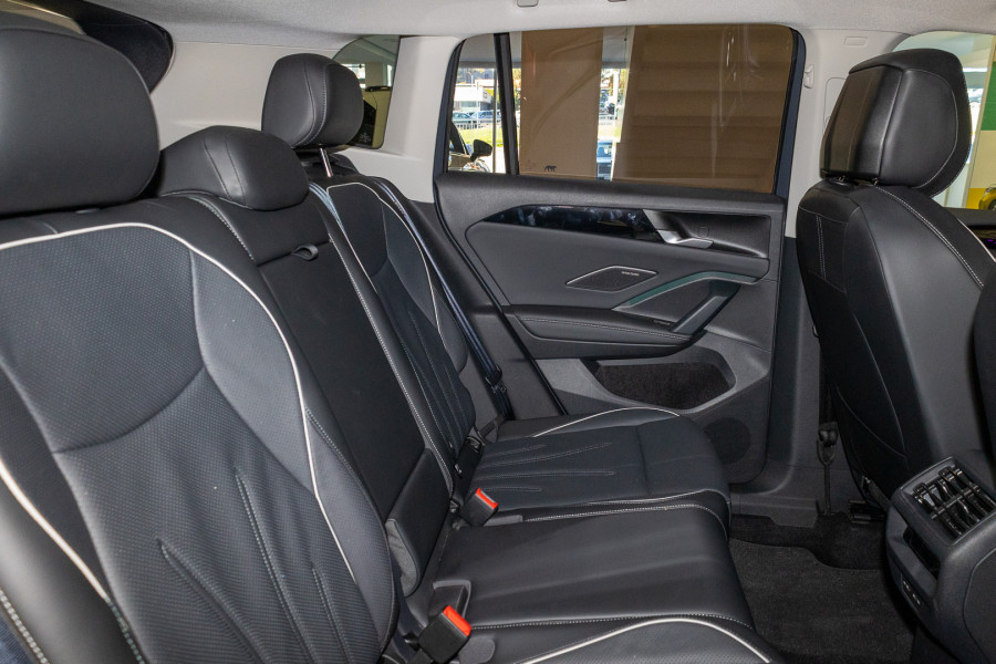 2025 Volkswagen Tiguan CT 150TSI Elegance SUV Image 9