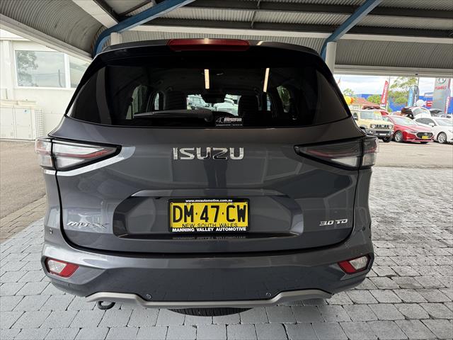 2022 Isuzu MU-X RJ LS-T SUV Image 6