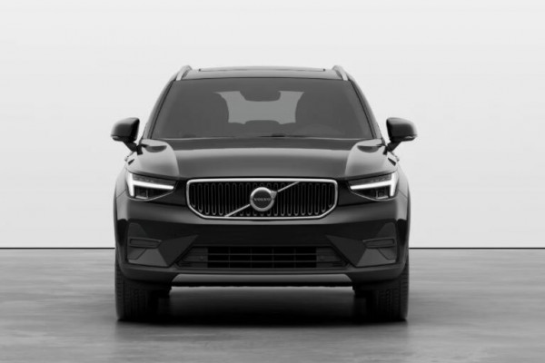2025 Volvo XC40 XZ Plus B4 SUV Image 5