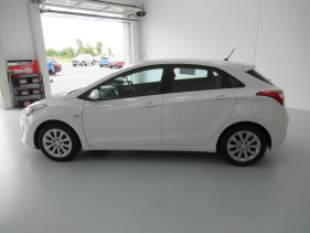 2016 Hyundai I30 GD4 SERIES II MY17 ACTIVE Hatchback