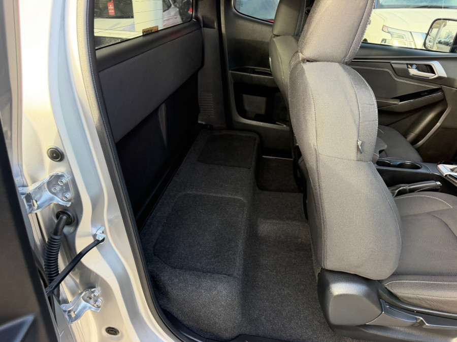 2021 MY22 Isuzu D-MAX RG LS-U Ute Image 14