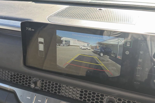 2025 MY26 Kia Tasman TK SX Ute Image 14