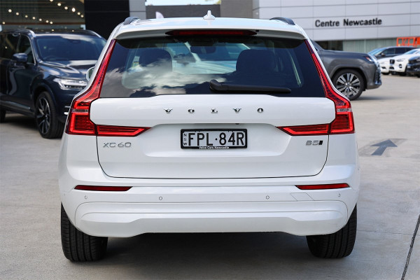 2024 Volvo XC60 UZ Plus B5 SUV Image 5