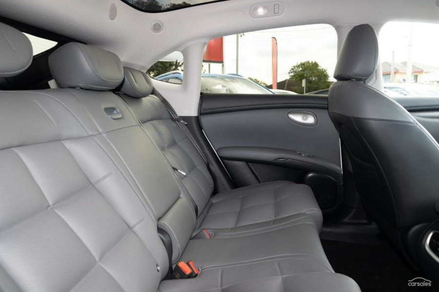 2026 MY25 MG IM6 S12L Performance SUV Image 8