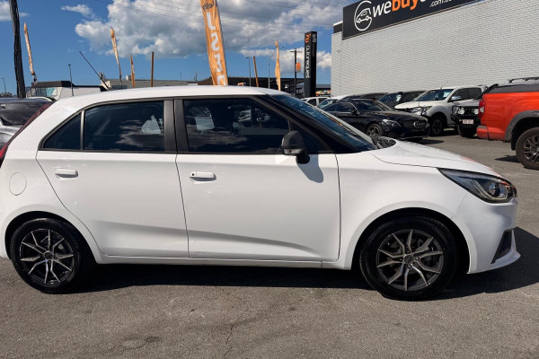 2019 MY18 MG MG3 SZP1 Core Hatch Image 5