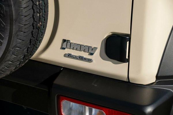 2026 Suzuki Jimny JB74 Coupe Image 7
