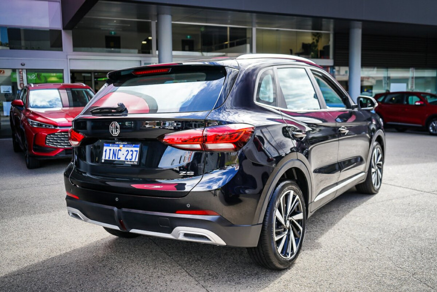 2025 MG ZS ZS32 Essence Turbo SUV Image 8