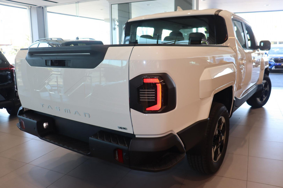 2025 MY26 Kia Tasman TK SX+ Ute Image 9