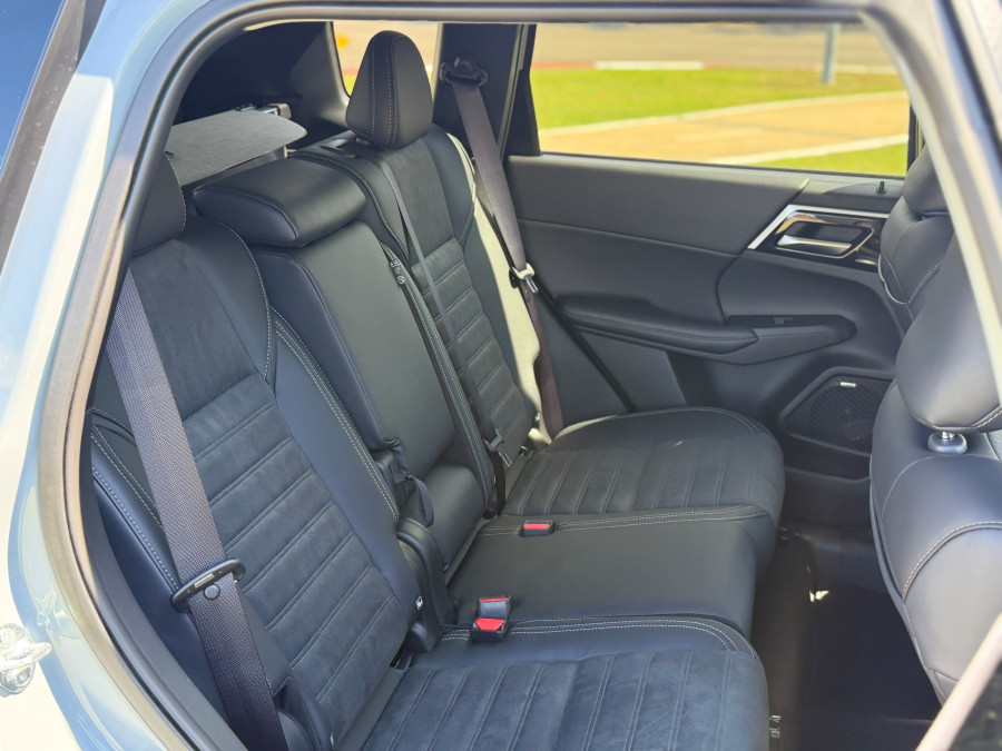 2026 Mitsubishi Outlander ZM Aspire SUV Image 12