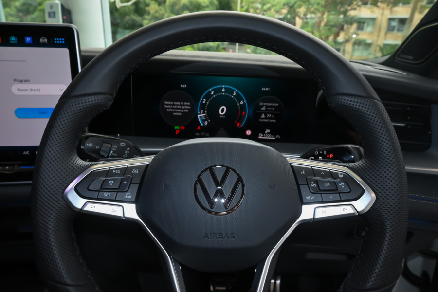 2025 Volkswagen Tayron R4 195TSI R-Line SUV