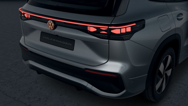 2026 Volkswagen Tayron R4 110TSI Life SUV image 4