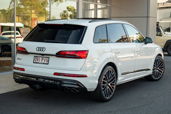 2025 Audi SQ7 4M TFSI SUV image 2