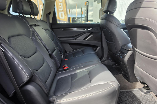 2022 LDV D90 SV9A Executive SUV Image 17