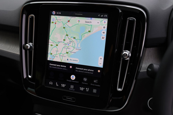 2026 Volvo XC40 XZ Plus B4 SUV Image 17