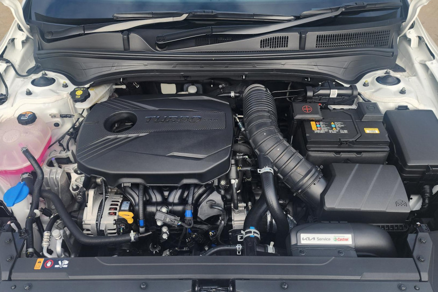 2021 MY22 Kia Cerato BD Sport Hatch Image 14