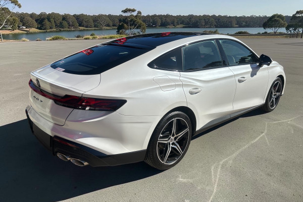 2025 MG MG7 MG7DCTESSE Essence Hatch Image 2
