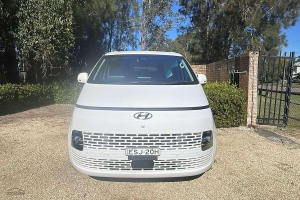 2022 Hyundai Staria Load US4.V1  Van Image 6