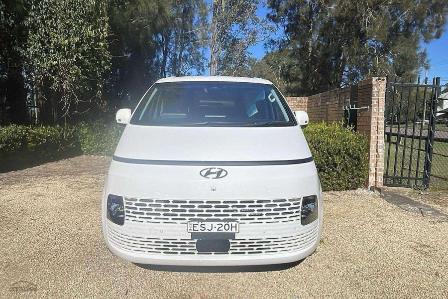 2022 Hyundai Staria Load US4.V1  Van Image 6