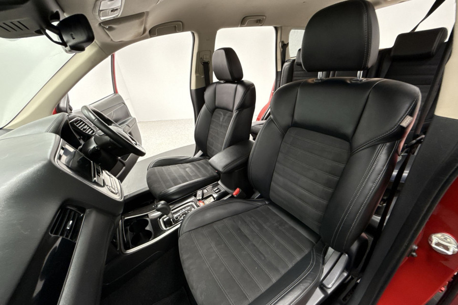 2019 Mitsubishi Outlander ZL LS SUV Image 11