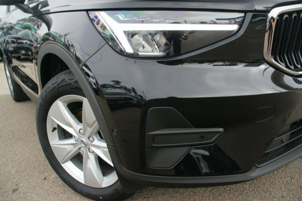 2025 MY26 Volvo XC40 XZ Plus B4 SUV Image 2