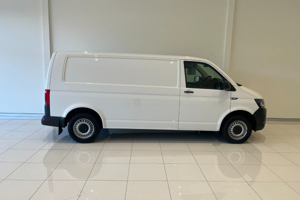 2018 Volkswagen Transporter T6 LWB Van Normal Roof Van