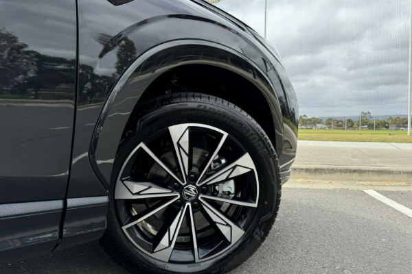 2024 MY24.5 MG HS AS33 Excite SUV Image 5