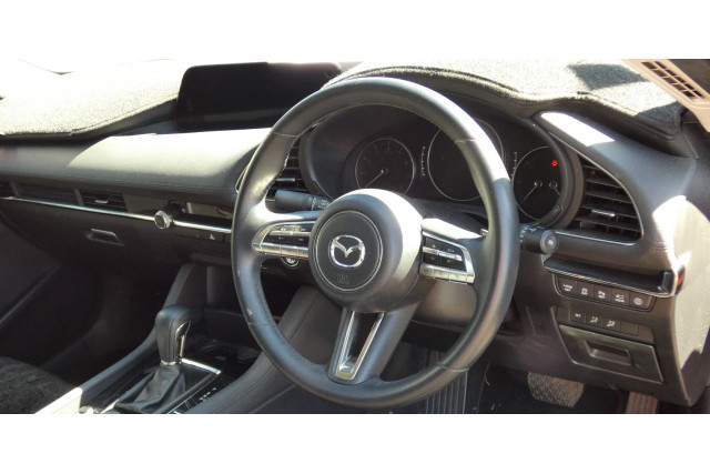2020 Mazda 3 BP G20 TOURING Sedan Image 11