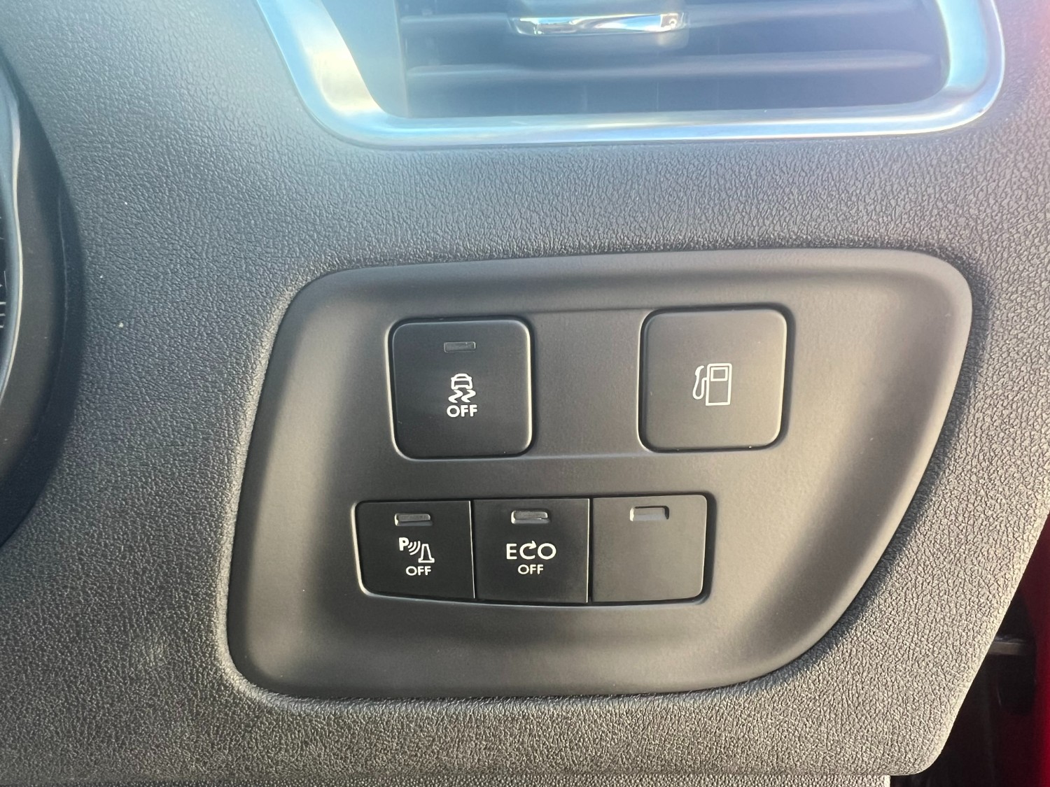 2015 Citroen C4 B7  Seduction Hatch Image 24