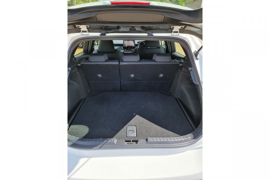 2022 Toyota Corolla ZWE219R  Ascent Sport Hybrid Hatch Image 11