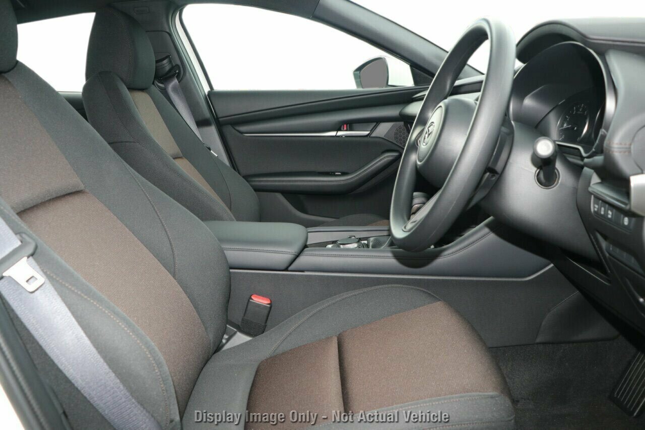 2025 MY24 Mazda 3 BP Series G20 Pure Hatch Image 7