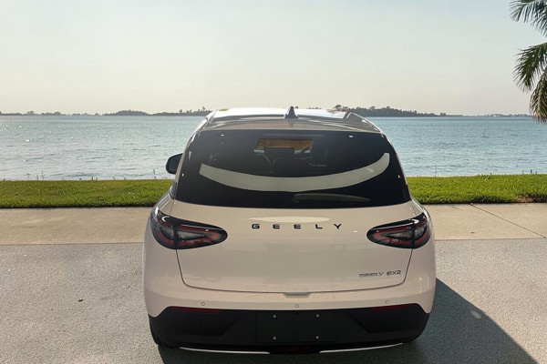 2026 Geely EX2 E22H Complete Hatch Image 8