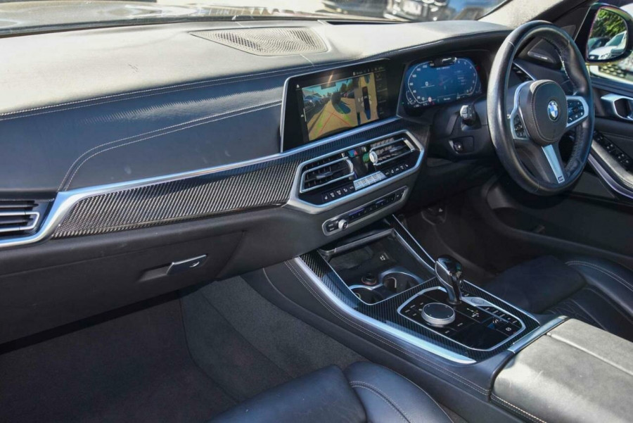 2022 BMW X5 G05 M50i Steptronic SUV Image 17