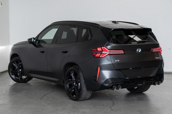2025 BMW X3 G45 M50 xDrive SUV image 2
