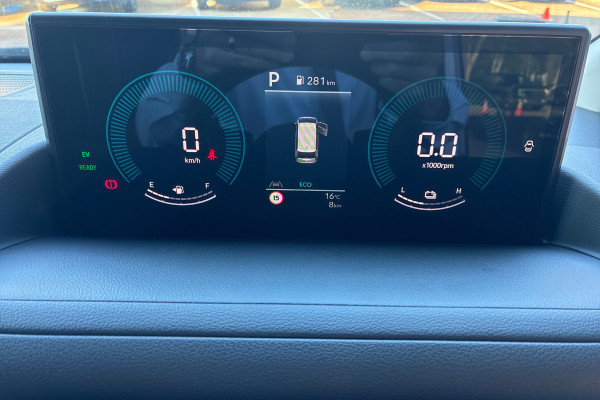 2026 MY27 Hyundai Staria Load US4.V4  Van Image 22