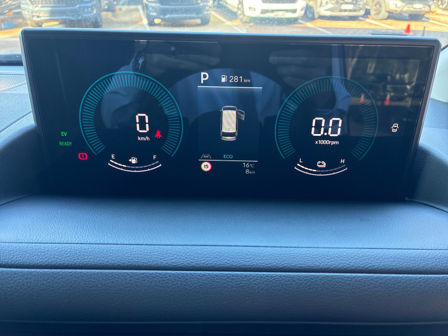 2026 MY27 Hyundai Staria Load US4.V4  Van Image 22